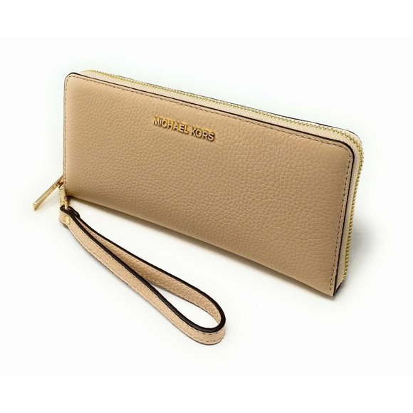 New Michael Kors Jet Set Large Travel Continental Wallet Leather Buff - Picture 4 of 6